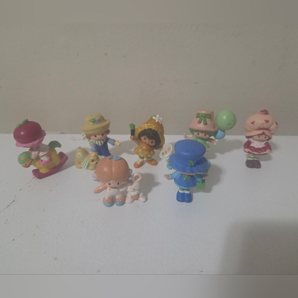vintage 1982 American Greetings Strawberry Shortcake Set Of 7